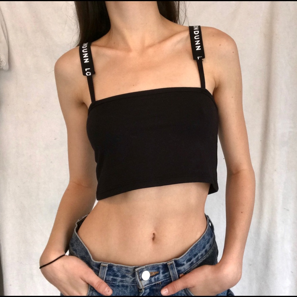 MISSGUIDED MEDIUM CROP TOP